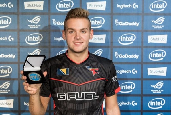 Team WE vs BLG赛前数据前瞻：双方中单选手的发挥主掌局势